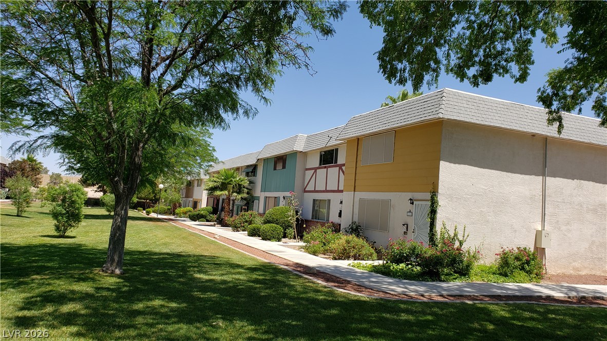 146 Greenbriar Townhouse Way Las Vegas NV 89121