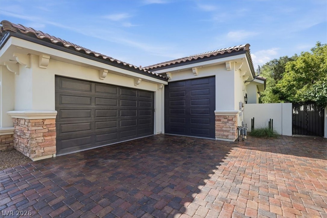 2257 Coral Ridge Avenue Henderson NV 89052