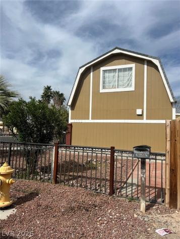 Las Vegas NV 89104