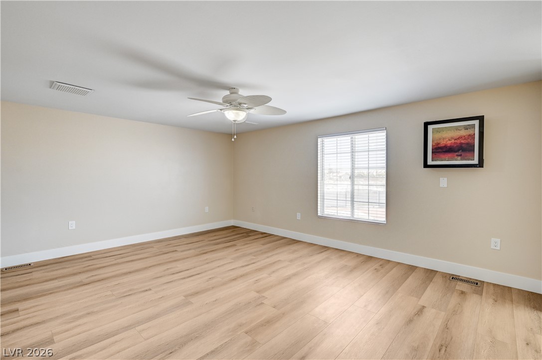 7477 Ullom Drive Las Vegas NV 89139