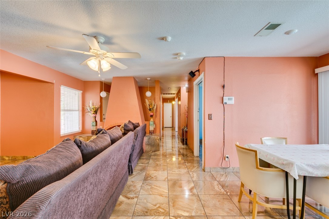 1952 Continental Avenue Las Vegas NV 89156