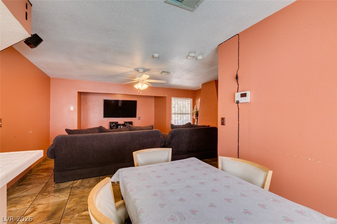 1952 Continental Avenue Las Vegas NV 89156