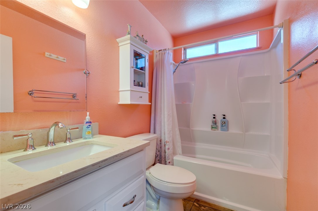 1952 Continental Avenue Las Vegas NV 89156