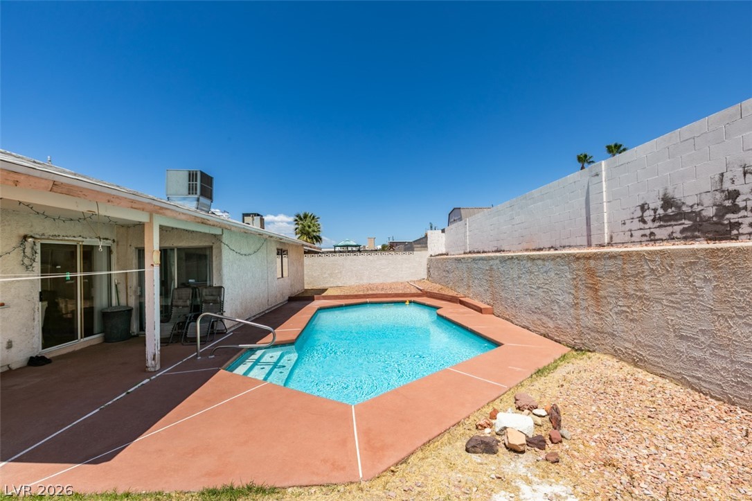 1952 Continental Avenue Las Vegas NV 89156