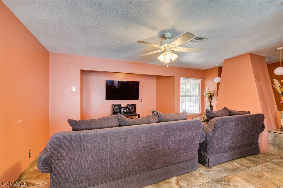 1952 Continental Avenue Las Vegas NV 89156