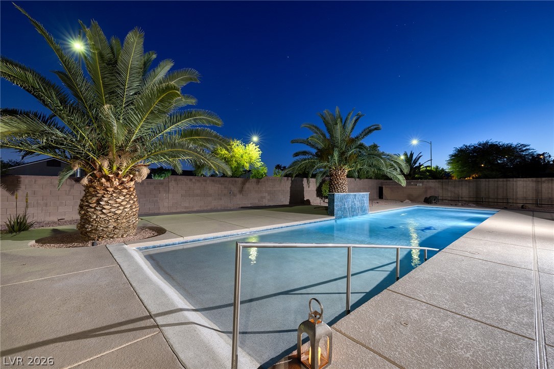 8345 Christinas Cove Avenue Las Vegas NV 89131