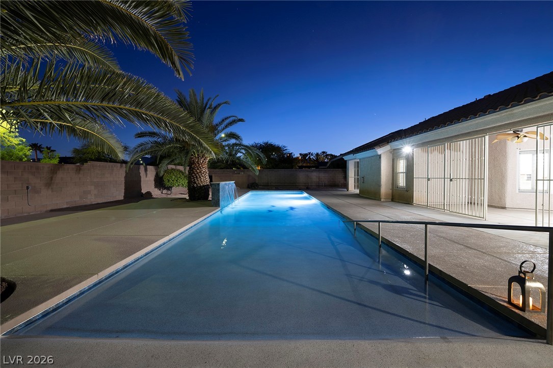 8345 Christinas Cove Avenue Las Vegas NV 89131