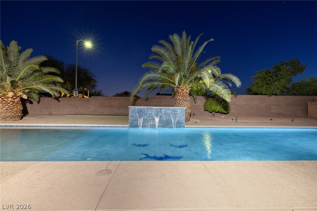 8345 Christinas Cove Avenue Las Vegas NV 89131