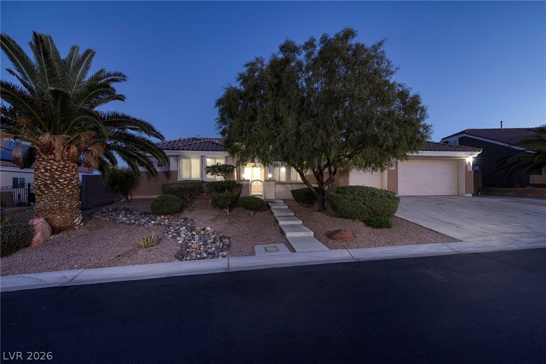 8345 Christinas Cove Avenue Las Vegas NV 89131