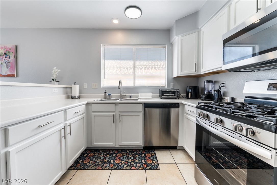 4605 Possum Berry Lane North Las Vegas NV 89081