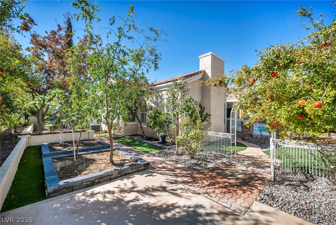 7904 Roxburgh Castle Avenue Las Vegas NV 89117