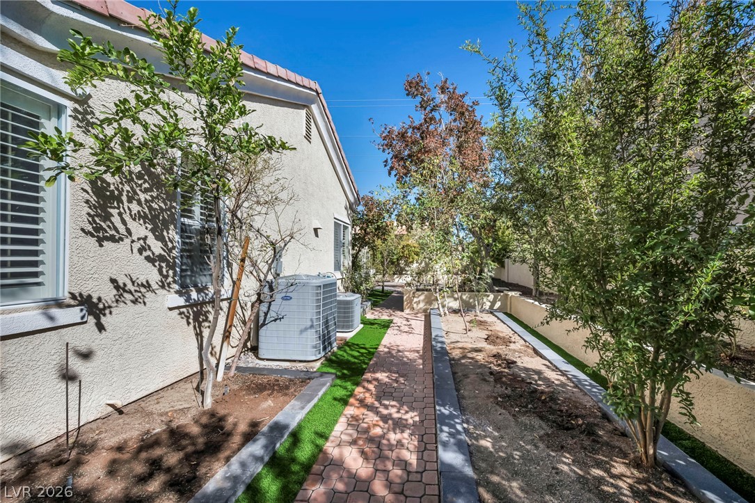7904 Roxburgh Castle Avenue Las Vegas NV 89117