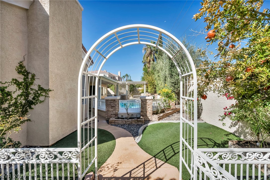 7904 Roxburgh Castle Avenue Las Vegas NV 89117