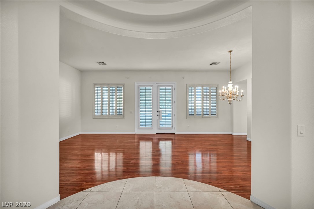 7904 Roxburgh Castle Avenue Las Vegas NV 89117