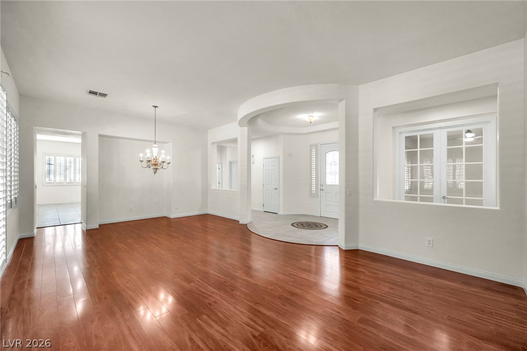 7904 Roxburgh Castle Avenue Las Vegas NV 89117