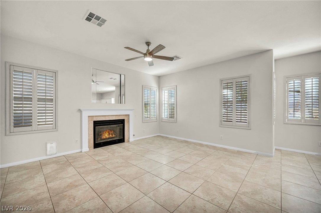 7904 Roxburgh Castle Avenue Las Vegas NV 89117