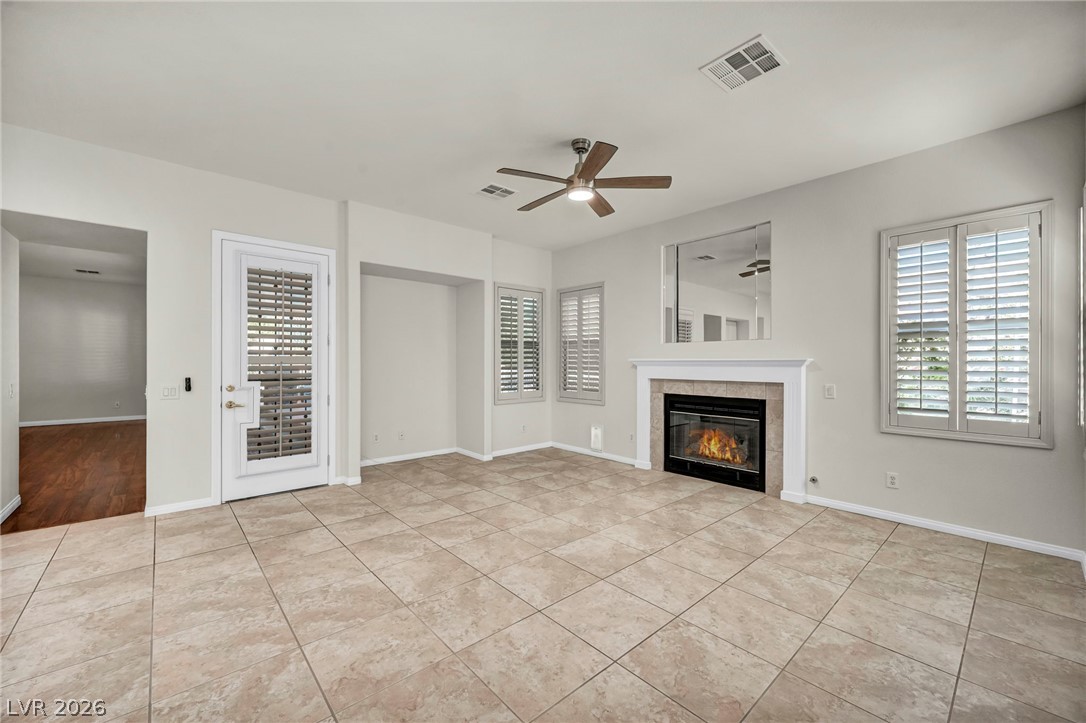 7904 Roxburgh Castle Avenue Las Vegas NV 89117