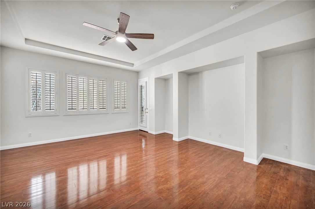 7904 Roxburgh Castle Avenue Las Vegas NV 89117