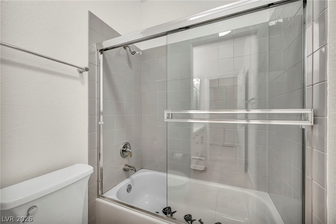 7904 Roxburgh Castle Avenue Las Vegas NV 89117