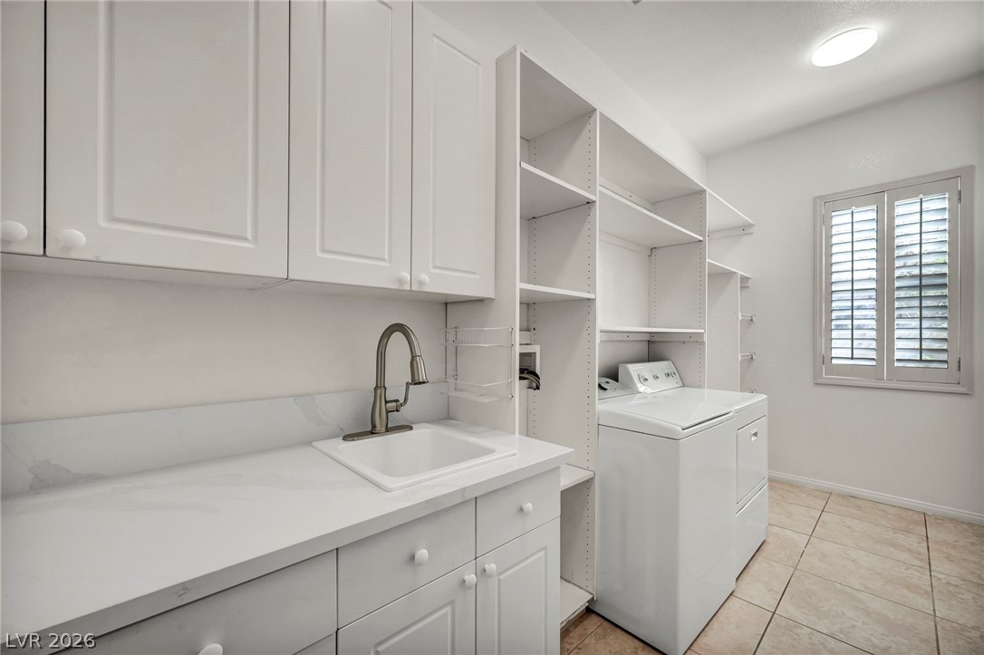 7904 Roxburgh Castle Avenue Las Vegas NV 89117