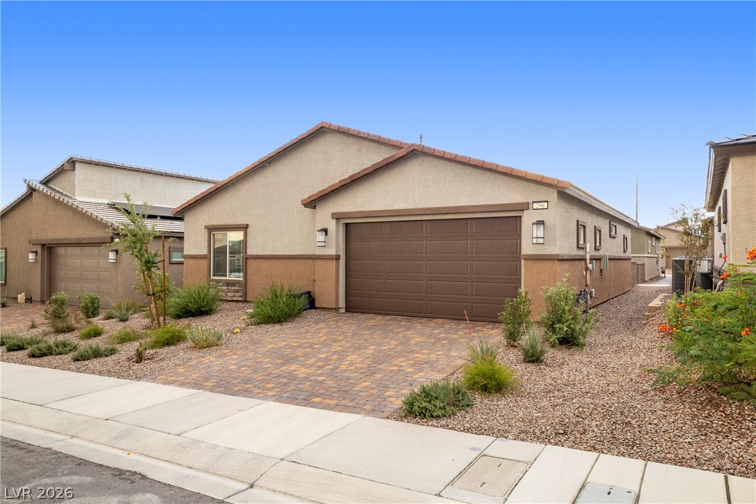 296 Aravalli Crest Street Henderson NV 89015
