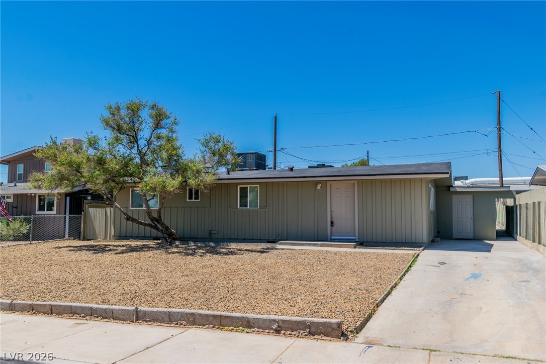 5617 Idle Avenue Las Vegas NV 89107