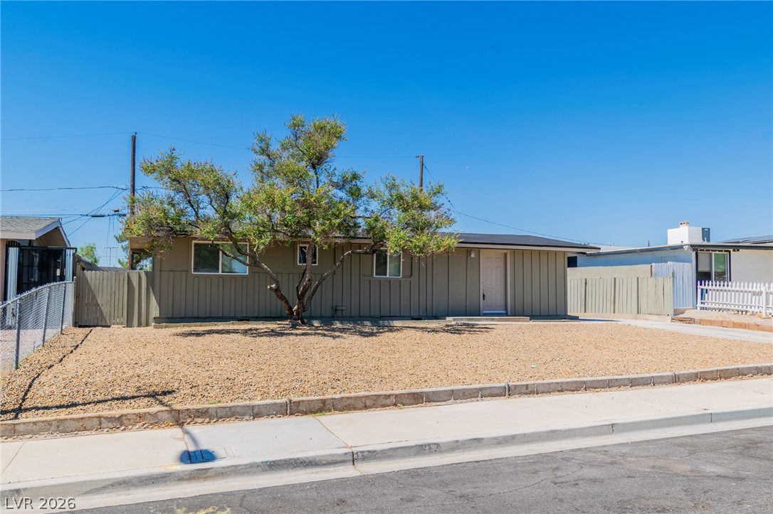 5617 Idle Avenue Las Vegas NV 89107