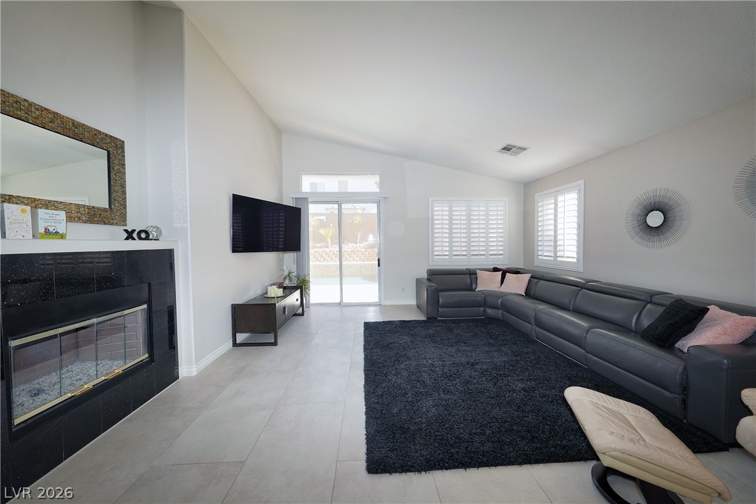 81 Saint Johns Wood Avenue Henderson NV 89002