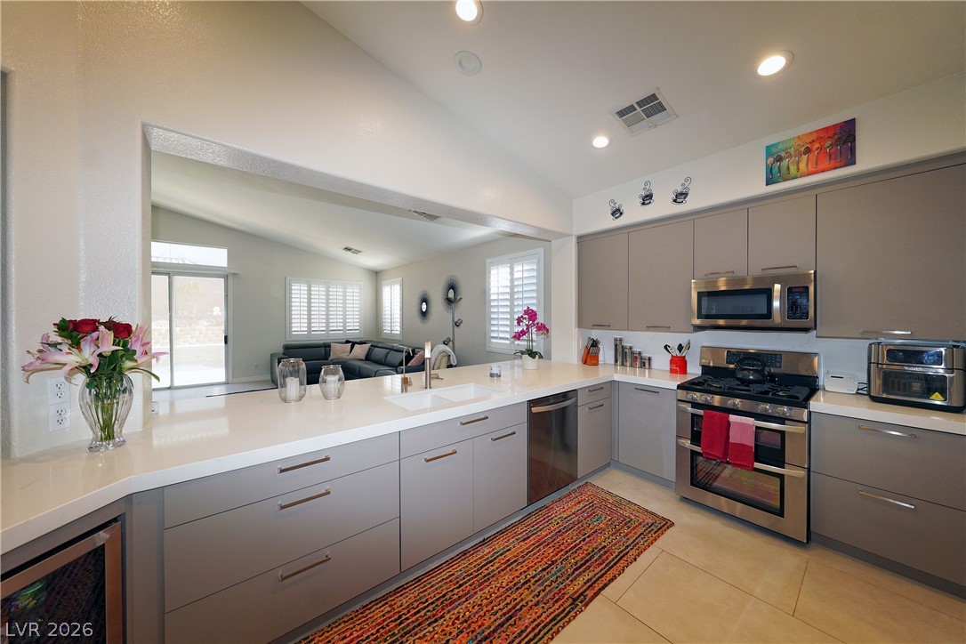 81 Saint Johns Wood Avenue Henderson NV 89002