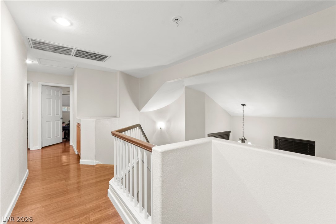 1821 Derbyshire Drive Las Vegas NV 89117