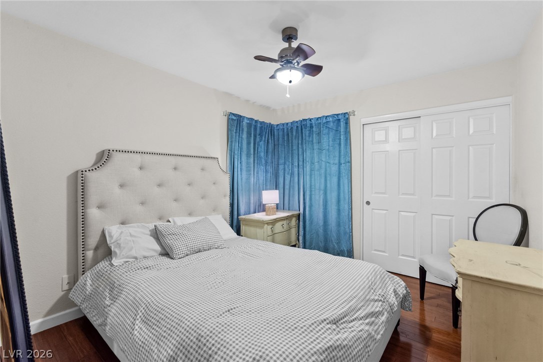 1821 Derbyshire Drive Las Vegas NV 89117