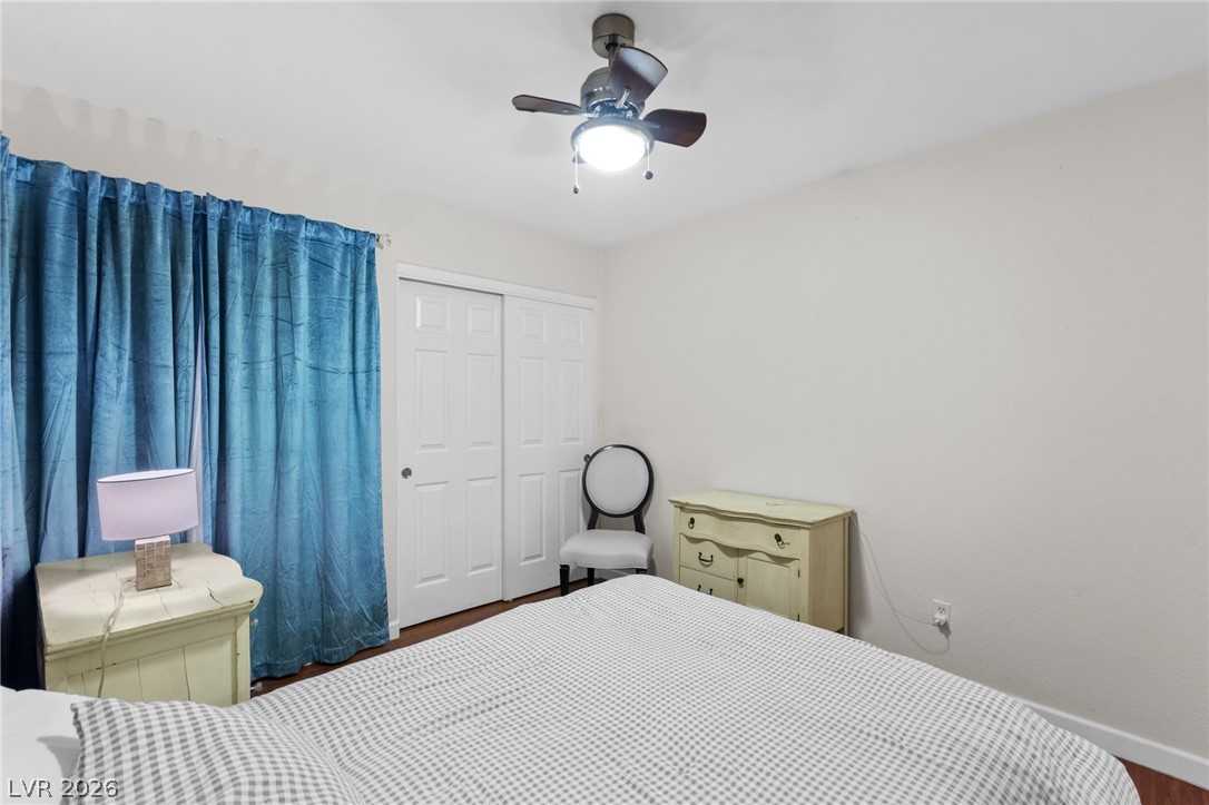1821 Derbyshire Drive Las Vegas NV 89117