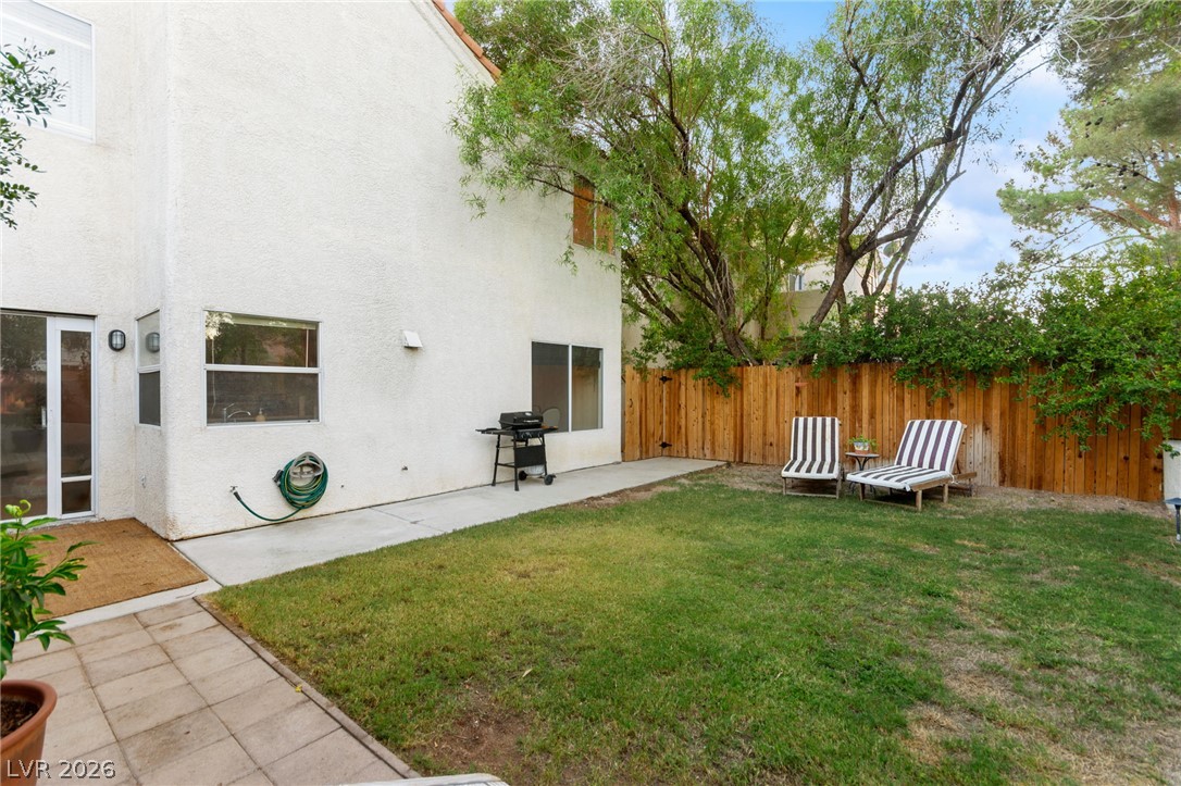 1821 Derbyshire Drive Las Vegas NV 89117
