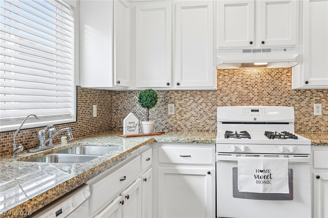 2565 Gilbertville Avenue Henderson NV 89052