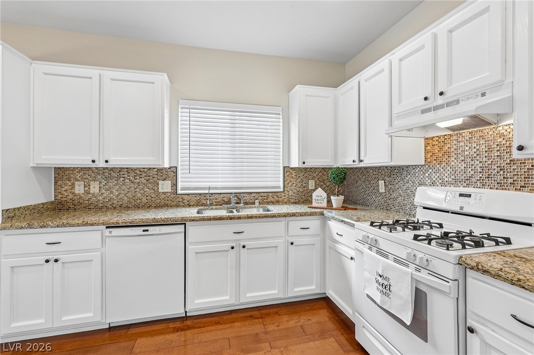 2565 Gilbertville Avenue Henderson NV 89052