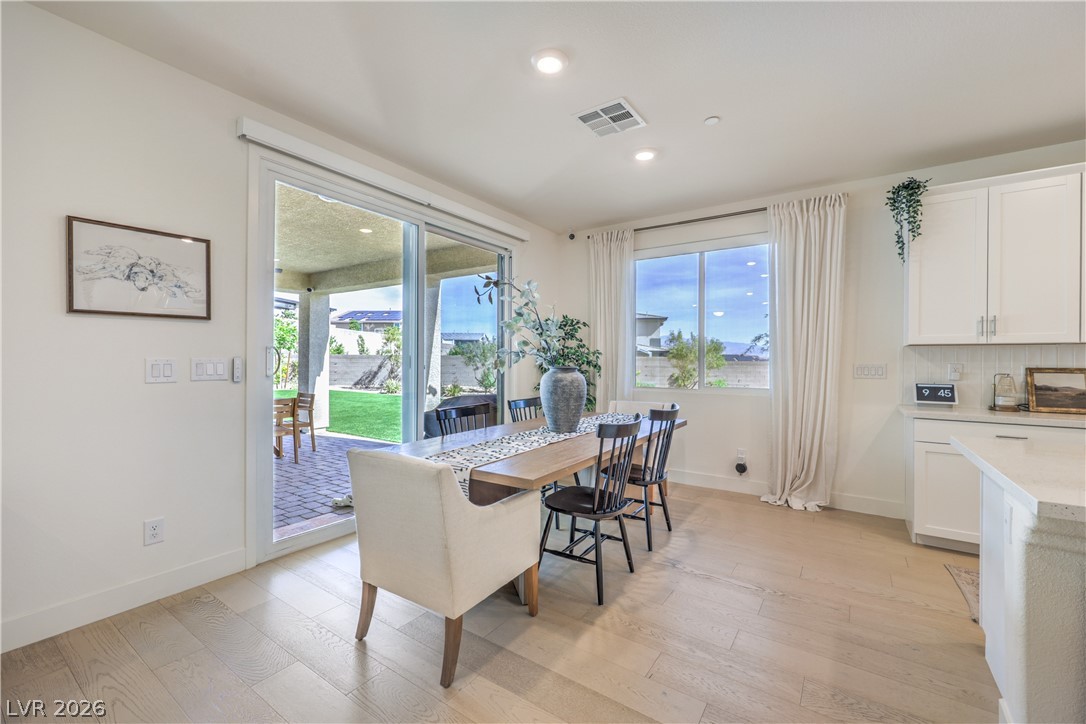 5401 Grapetree Street Las Vegas NV 89149