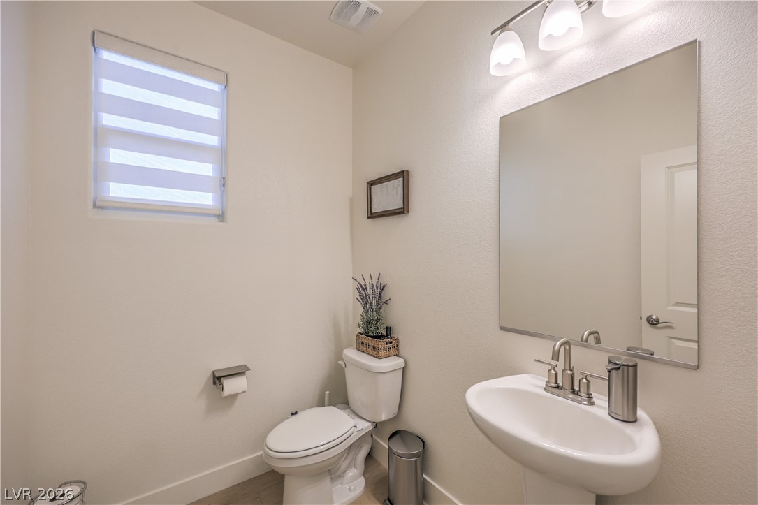 5401 Grapetree Street Las Vegas NV 89149