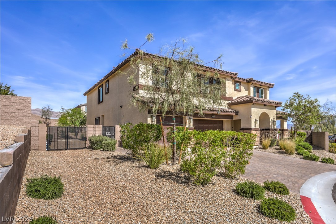 5401 Grapetree Street Las Vegas NV 89149