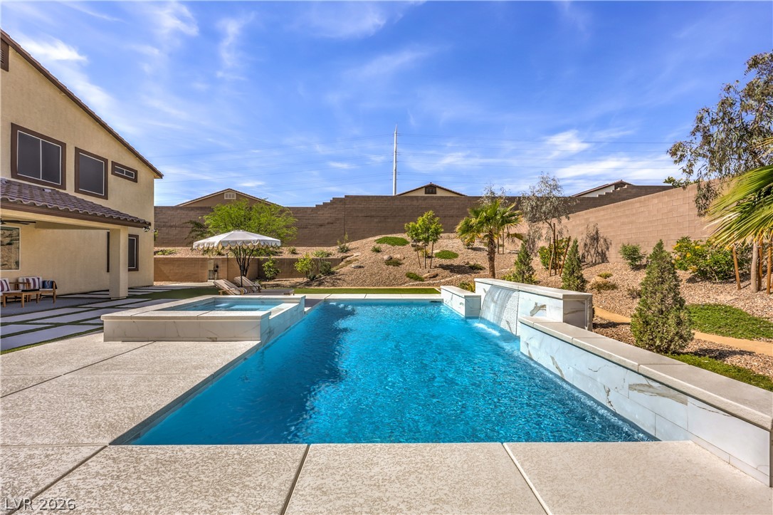 5401 Grapetree Street Las Vegas NV 89149
