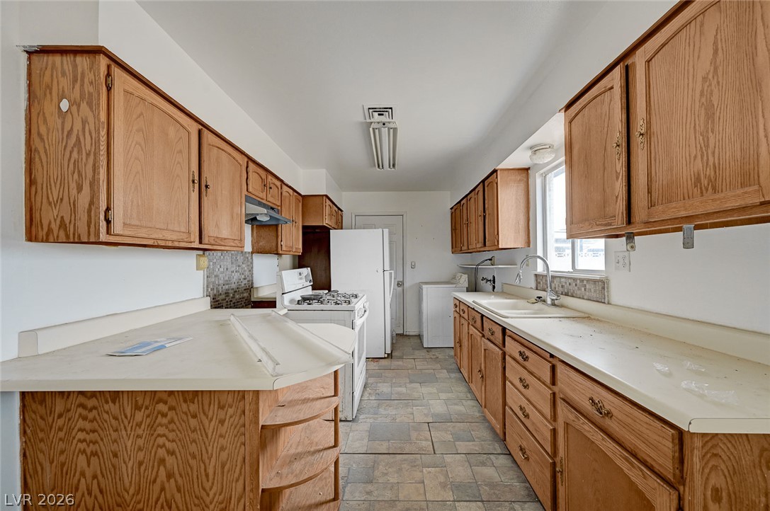 140 Kola Street Henderson NV 89015