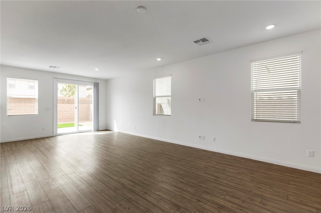 10183 Glowing Amber Street Las Vegas NV 89141