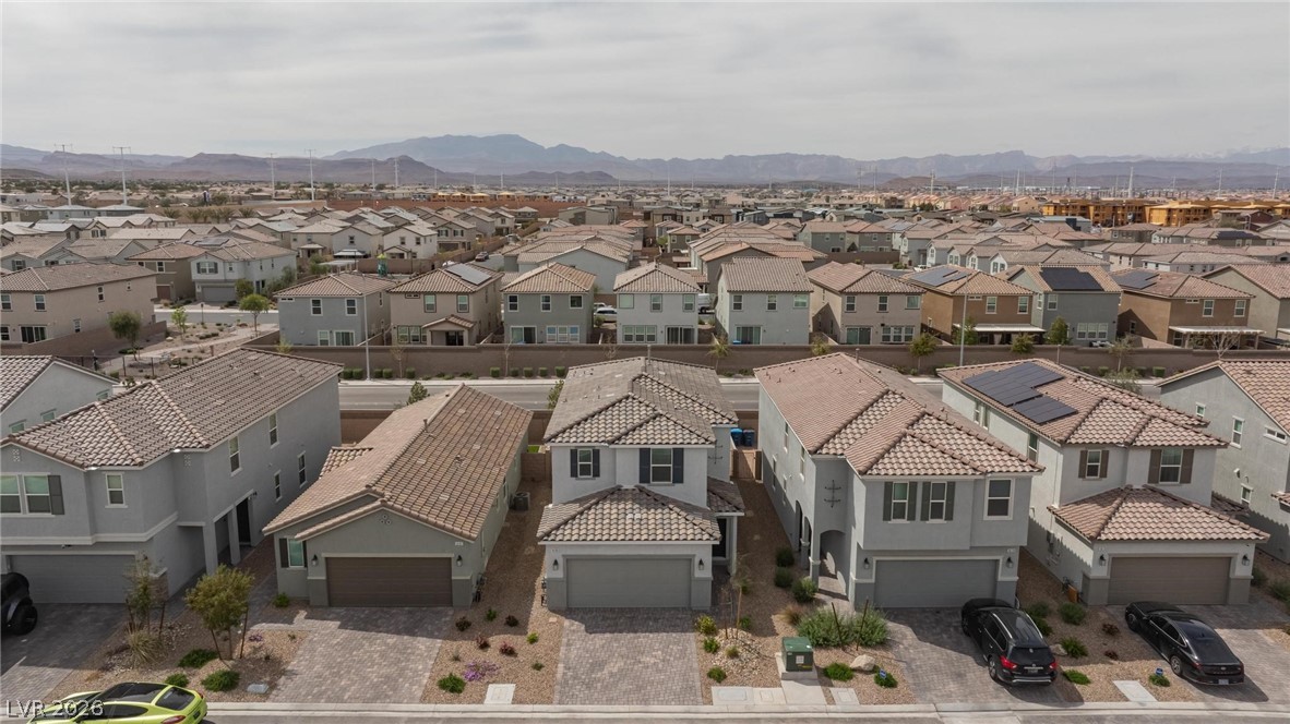 10183 Glowing Amber Street Las Vegas NV 89141