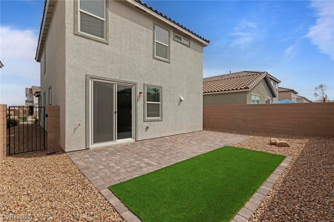 10183 Glowing Amber Street Las Vegas NV 89141