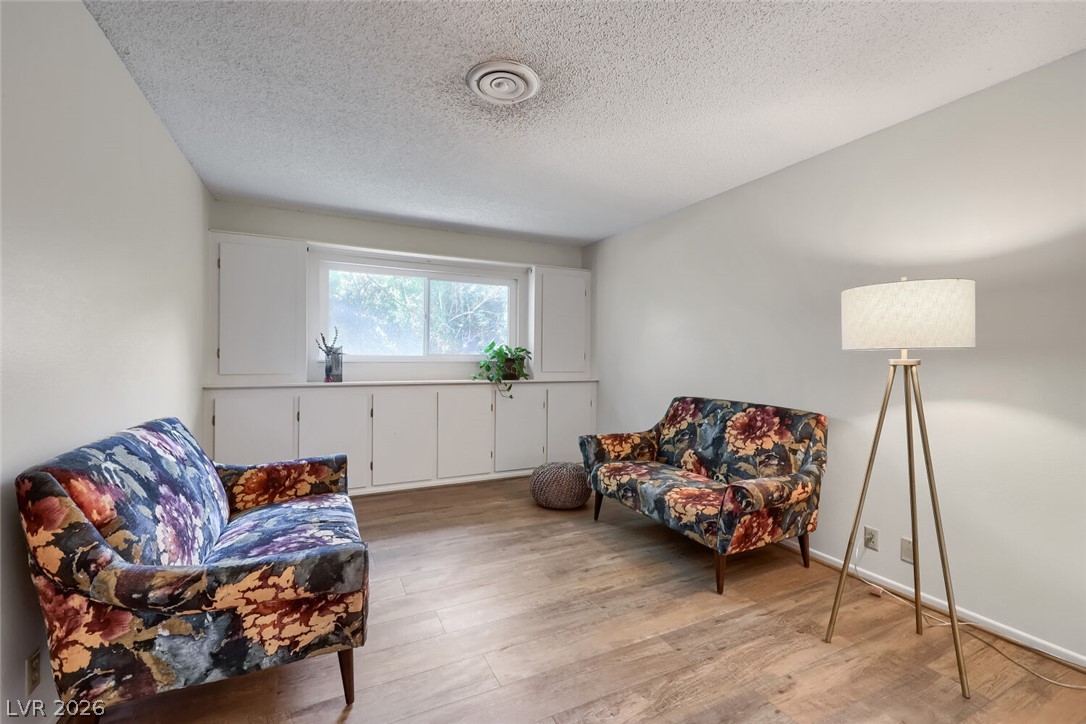 4424 Thompson Circle Las Vegas NV 89107