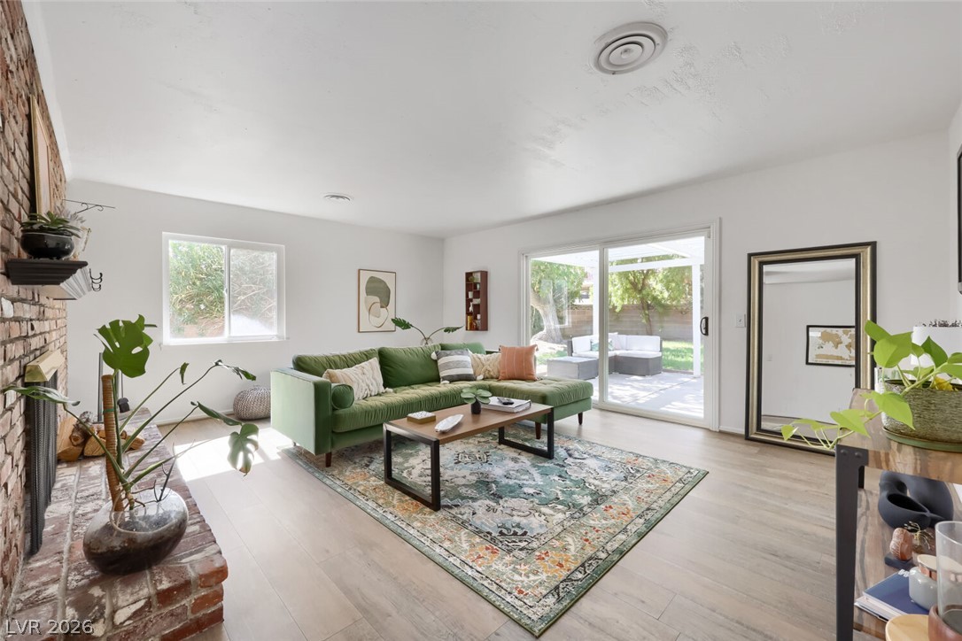 4424 Thompson Circle Las Vegas NV 89107
