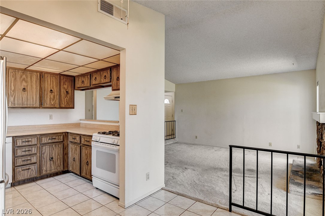 6882 Tiffollo Lane Las Vegas NV 89156