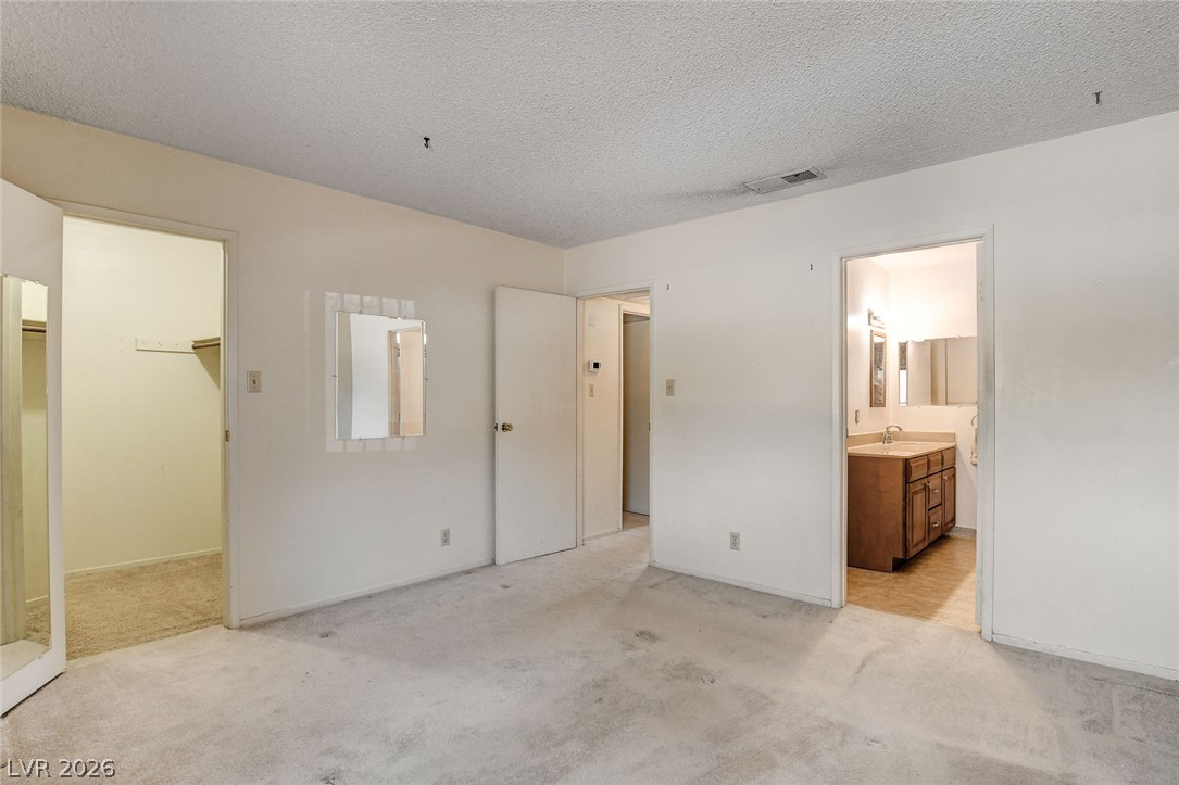 6882 Tiffollo Lane Las Vegas NV 89156
