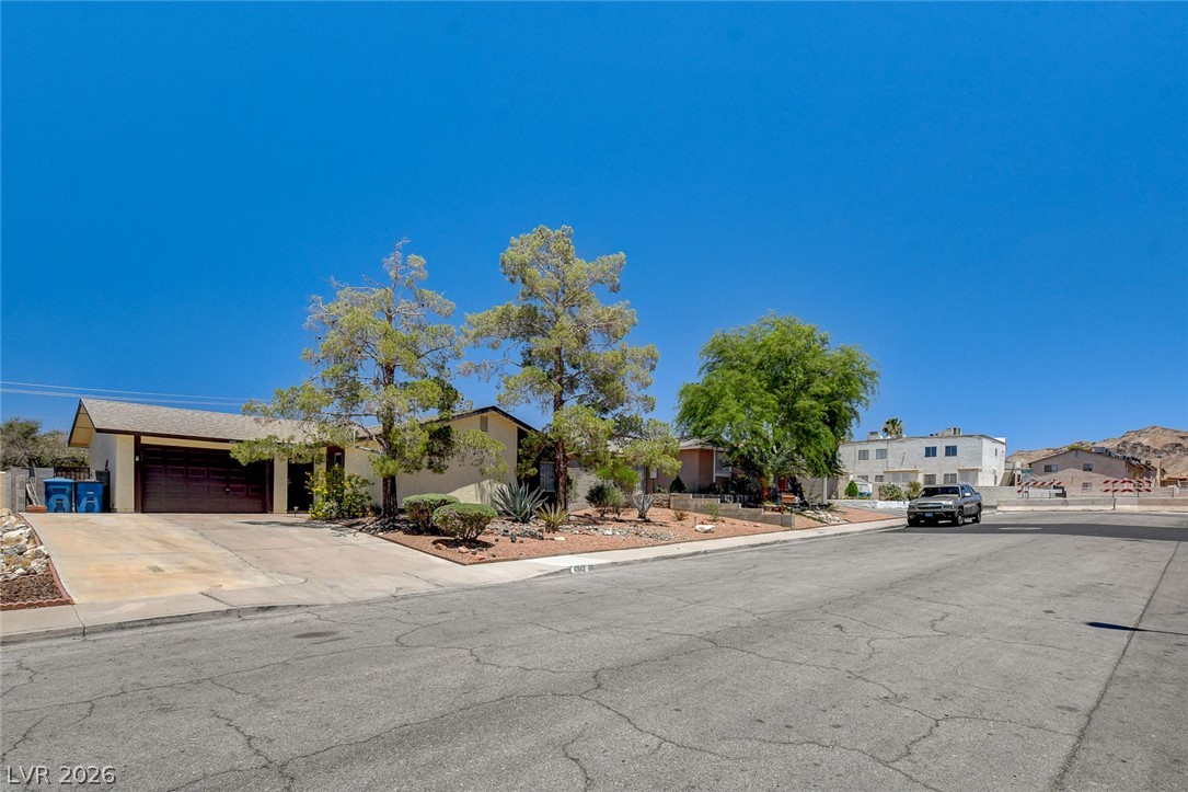 6882 Tiffollo Lane Las Vegas NV 89156