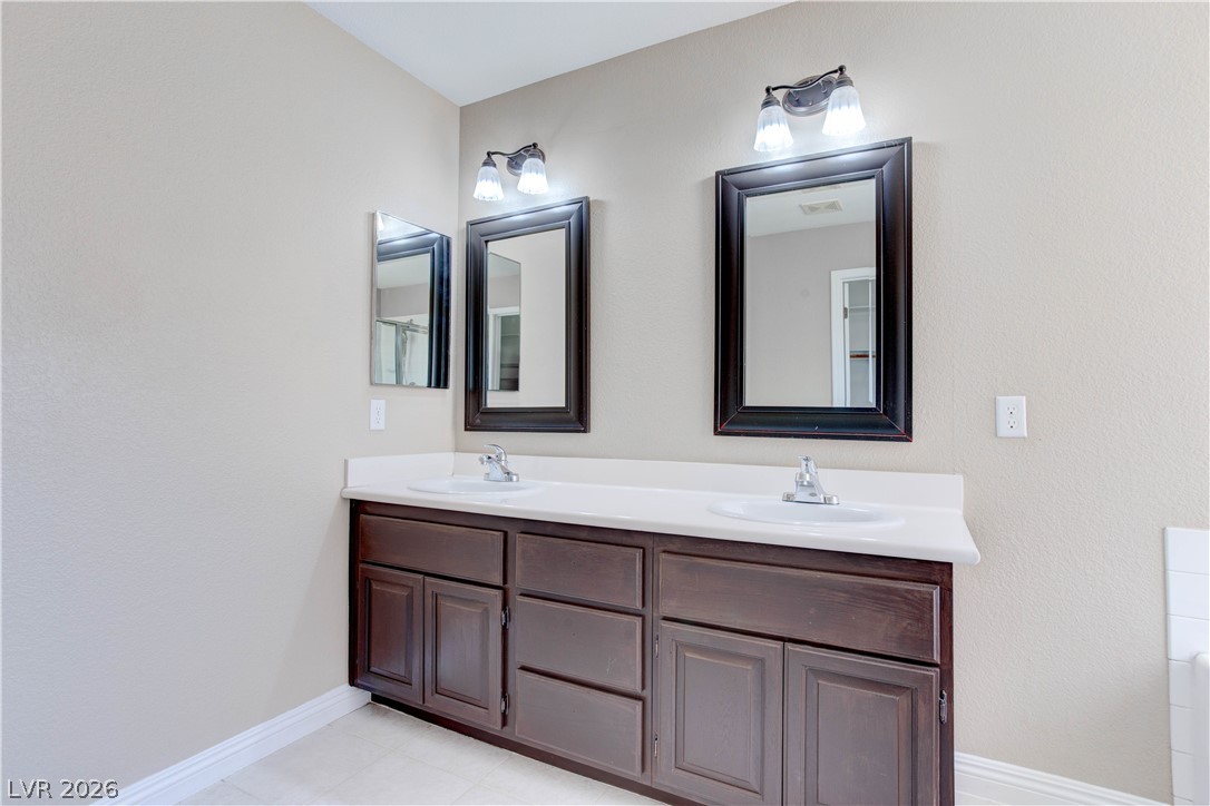 809 Royal Birch Lane Las Vegas NV 89144