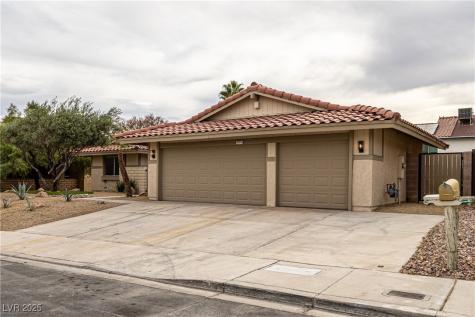 8909 Napoli Drive Las Vegas NV 89117